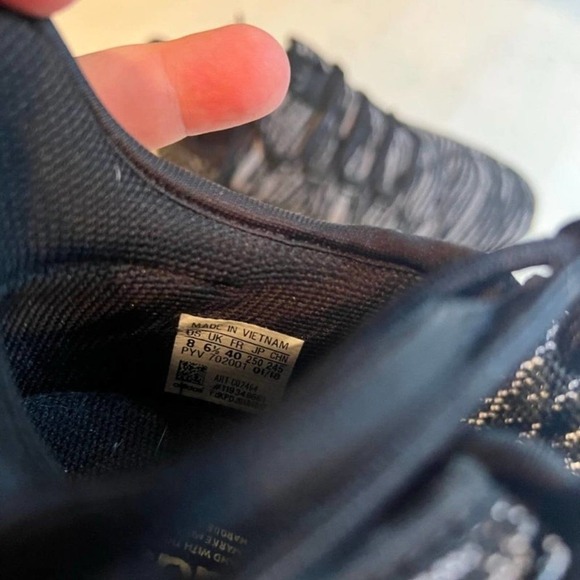 Adidas Triple Black Cloudfoam Sneakers - Size 8 - Picture 5 of 5